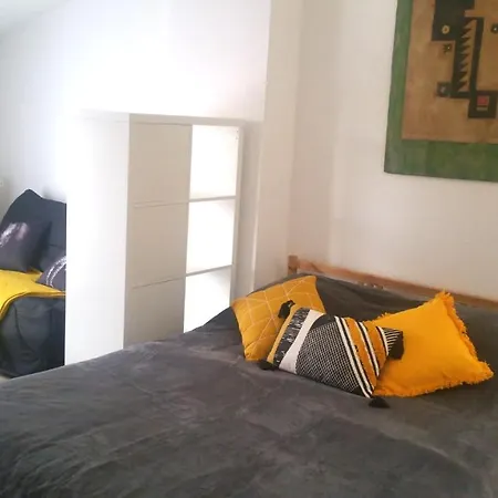 La Casa Del Poble, Plein Centre Dargeles, 8p Wifi Holiday home *