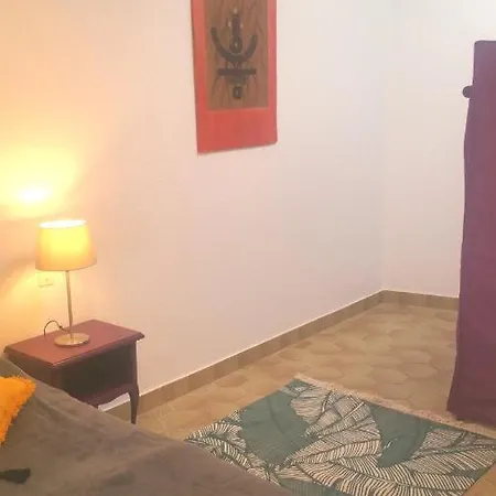 La Casa Del Poble, Plein Centre Dargeles, 8p Wifi Holiday home